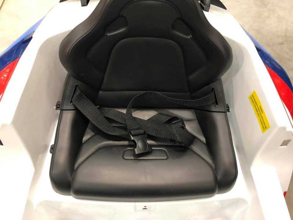 Auto samochód na akumulator BMW M6 GT3 samochodzik autko pilot RC