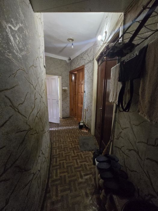 В продаже 2 комнаты + гараж. Ул. Фабричная.