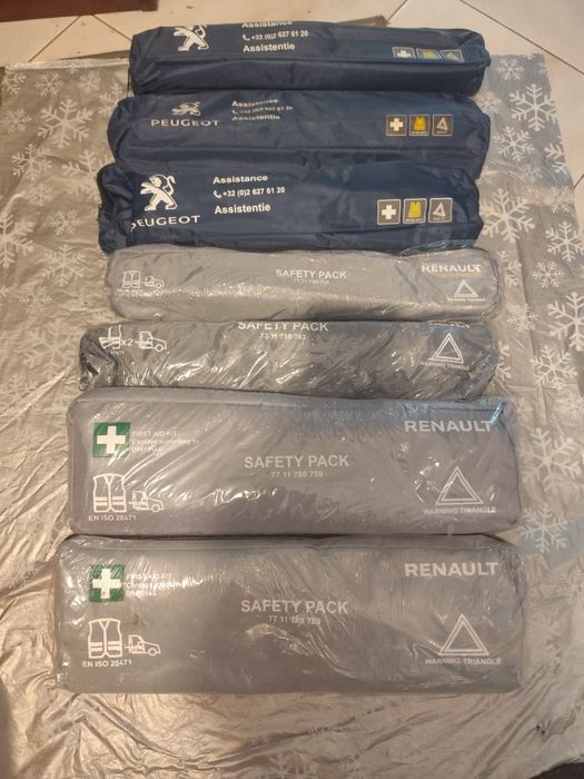 Kit segurança triângulo e coletes