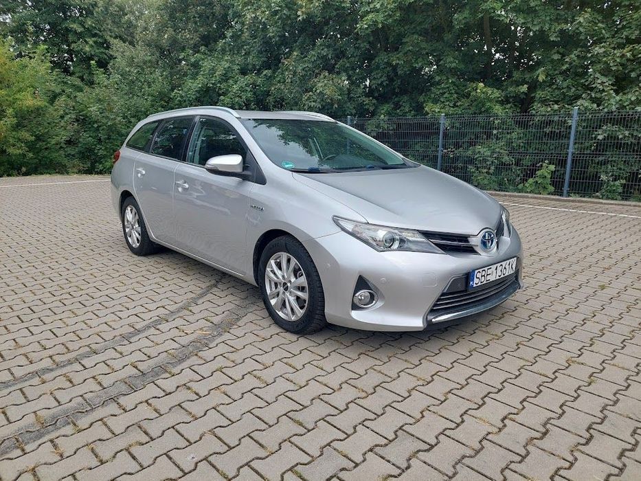 Toyota Auris Navi kamera serwisowany bardzo ładny