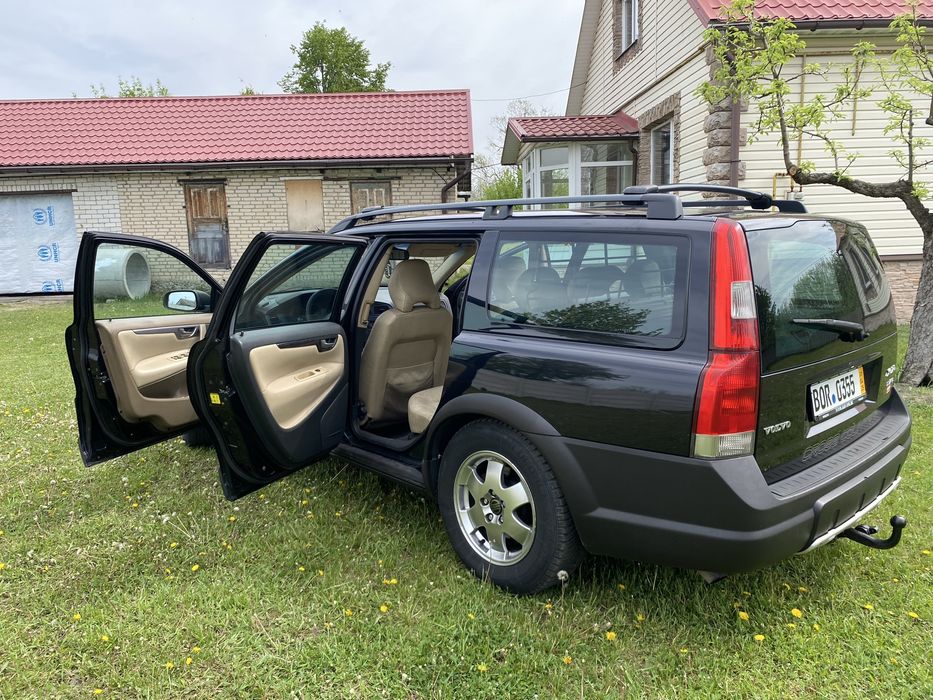 Volvo XC70 2004рік