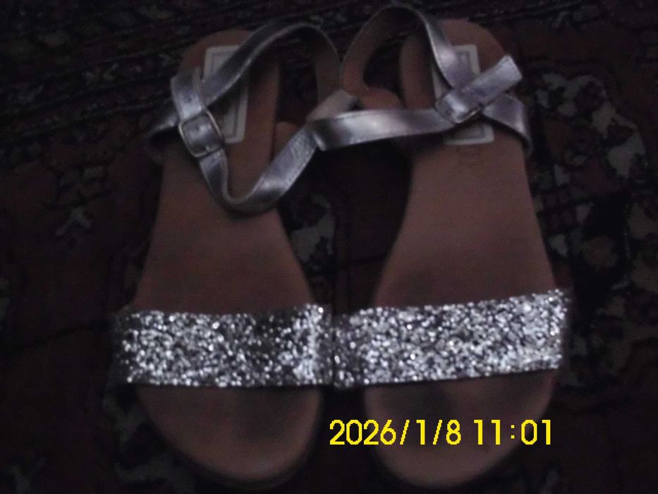 Calçado confortavel, original , APENAS 15