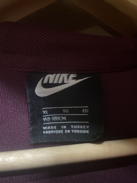 Vendo casaco da nike as riscas bordo