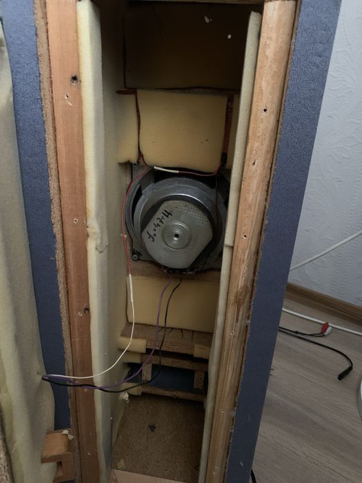 Музичний центр по індивуальному замовленню