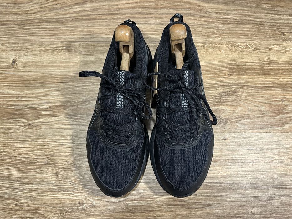 Кросівки Asics Gel-Venture 8 Нові в коробці.  Розмір 43(27,5 см.)