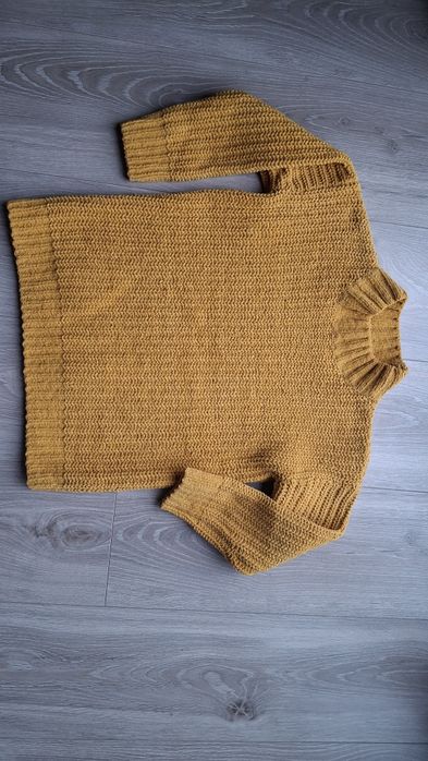 Gruby sweter F&F rozmiar 122/128