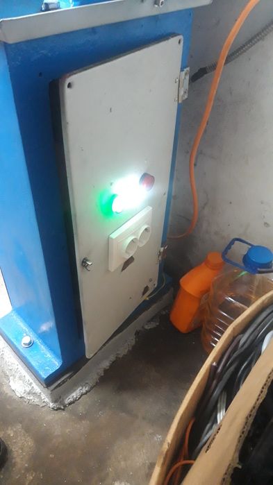 Токарный станок тв7