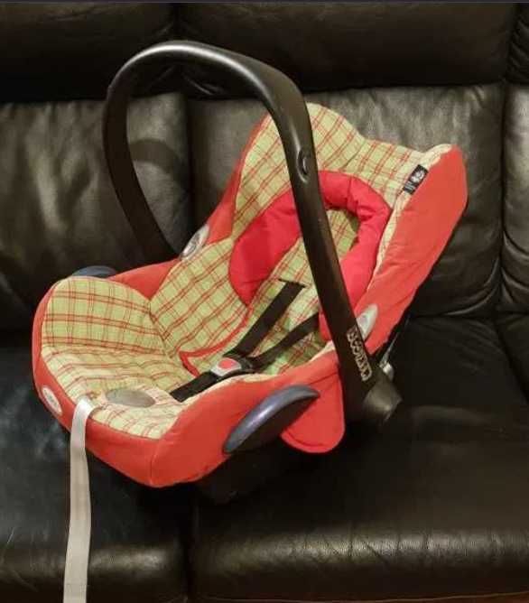 Fotelik samochodowy nosidełko Maxi Cosi 0-13 kg