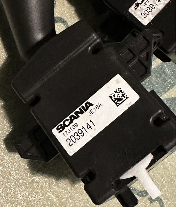 Manetka kierunkowskazu wycieraczek Scania S Nowy Model