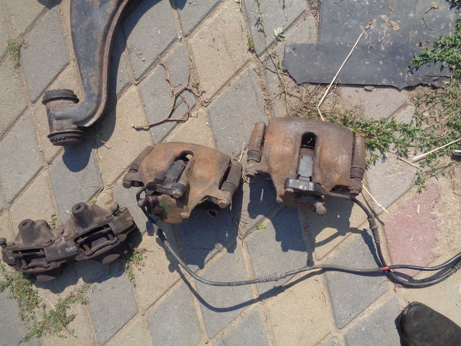 Ступиця W124 цапфа / підвіска мерседес W124 / ходова Mercedes W124