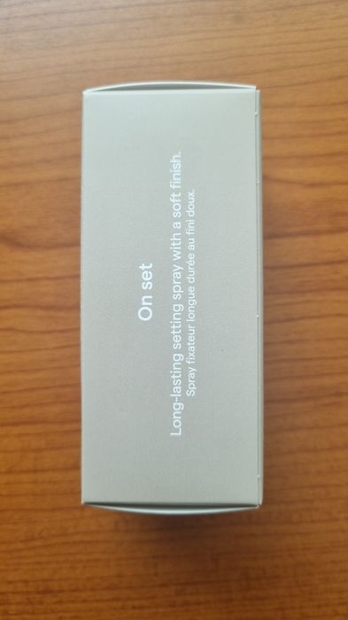 LH Cosmetics Setting Spray utrwalający makijaż
