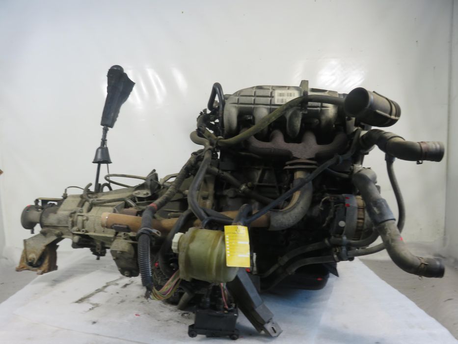 Silnik + Skrzynia Renault Trafic 2.5 D - S8u752 - 814067 Kompletny