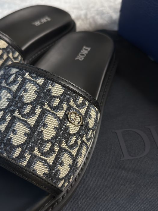 Chinelos Christian Dior