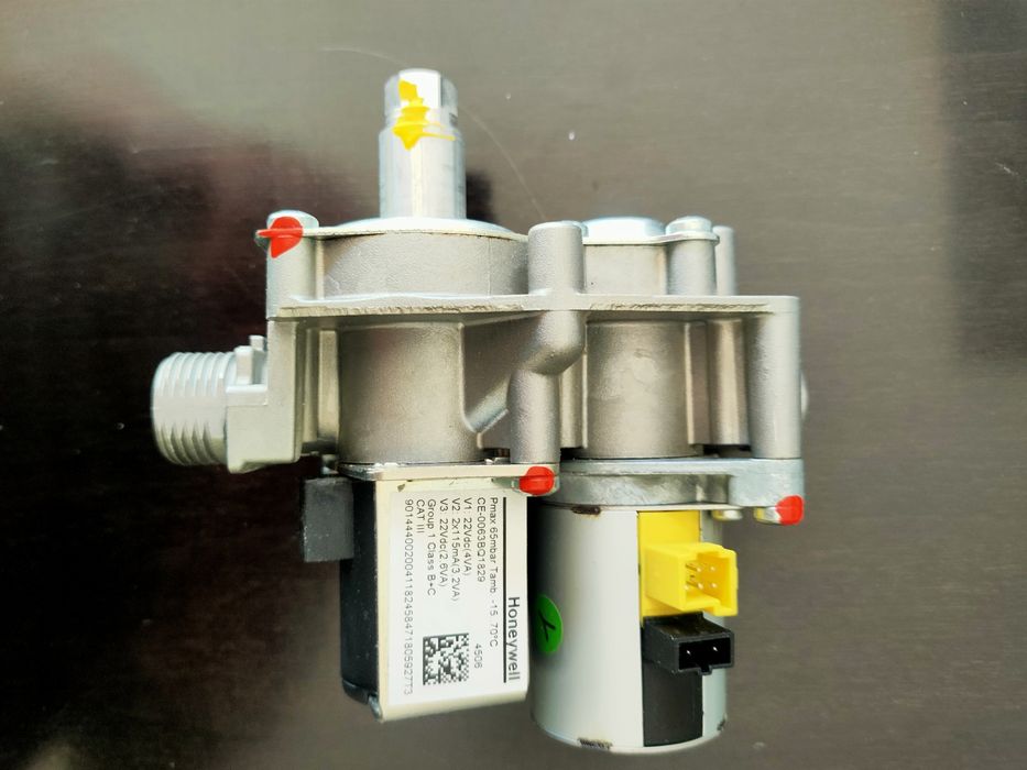 Zawór gazowy Vaillant Honeywell CE-0063BQ1829
