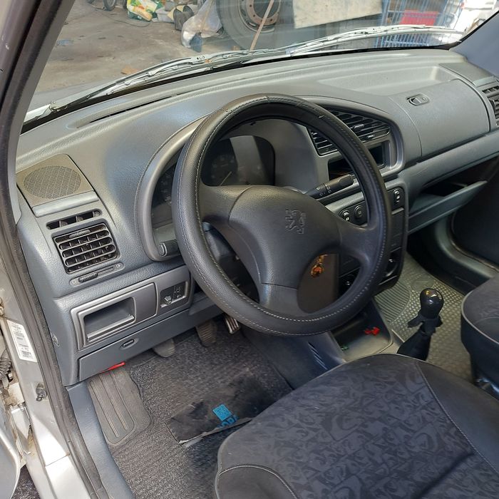 Vendo peugeot partner so para pecas