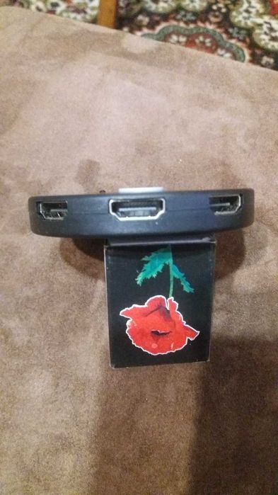 Перемикач HDMI на 3 пристрої