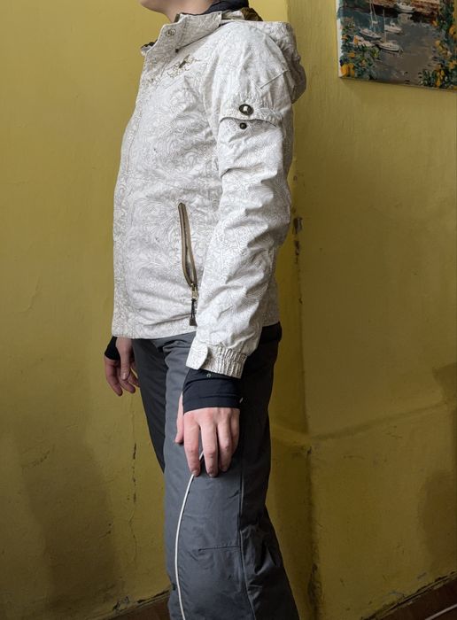 Куртка гірськолижна Belowzero