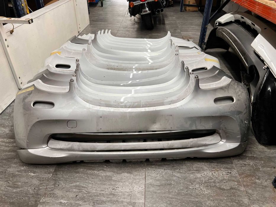 Párachoques smart fortwo 453 com lip