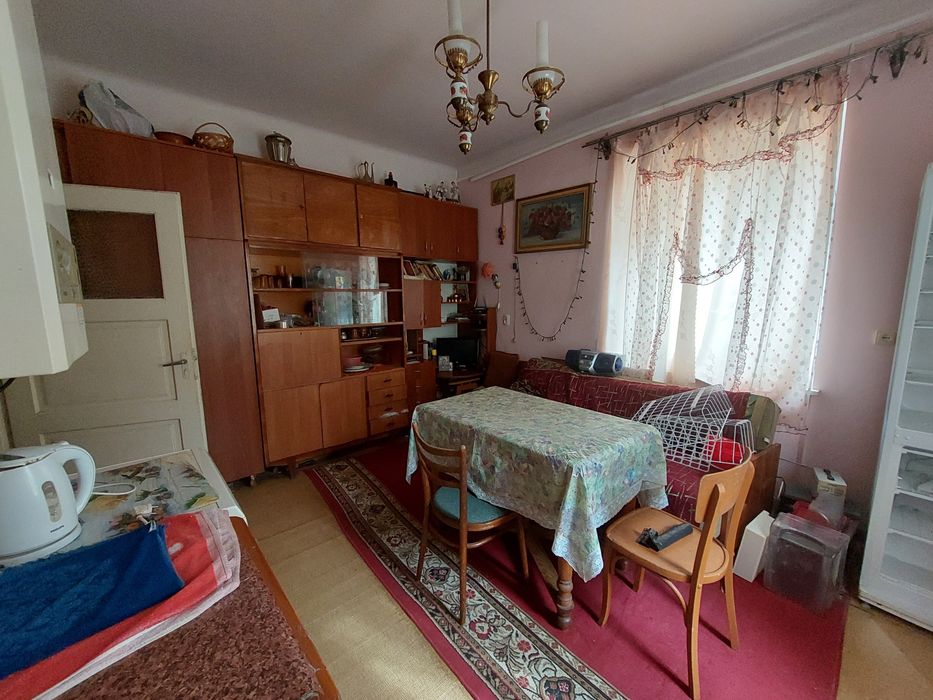 Продаж 2-ної квартири вул. Пасічна (Холм Слави)