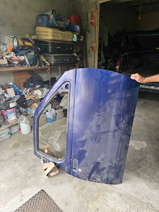 Porta direita nissan navara 2.5 2010