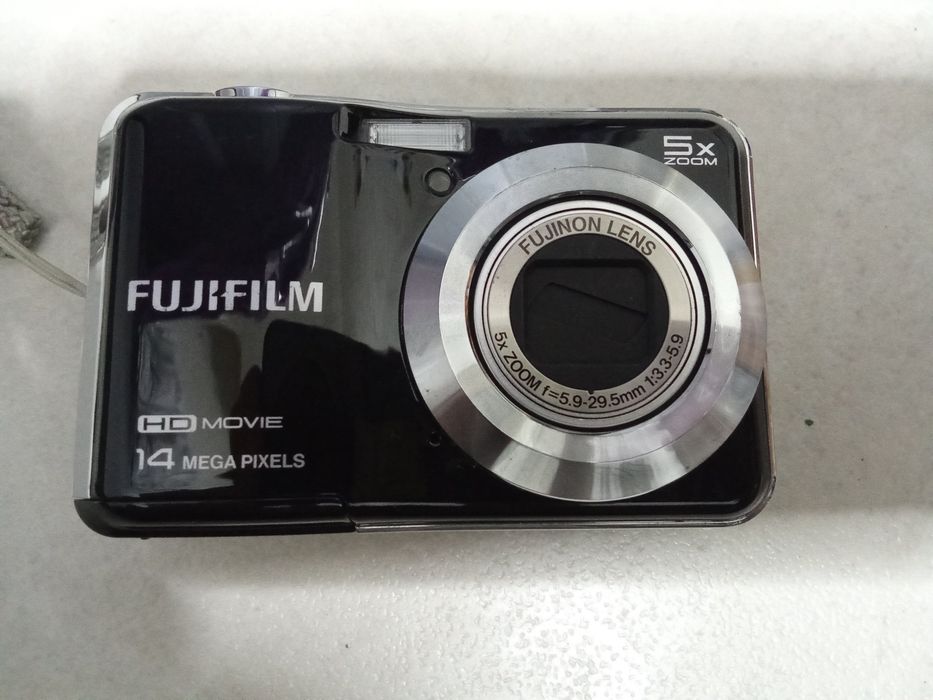 Aparat FUJIFILM AX 600