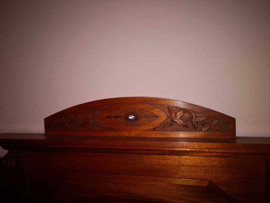 Cama de corpo e meio em tola