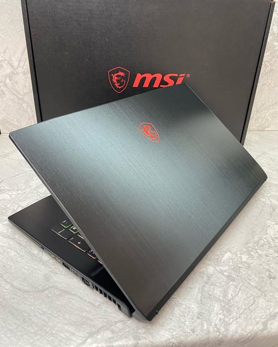 Ігровой ноутбук MSI GF75 RTX3060/i5-10500h