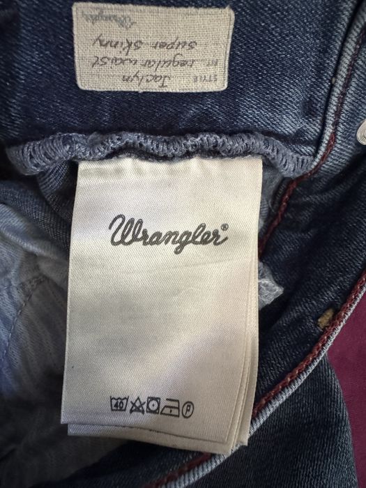 Wrangler skinny W25 L32 Jaclyn – klasyczne jeansy rurki