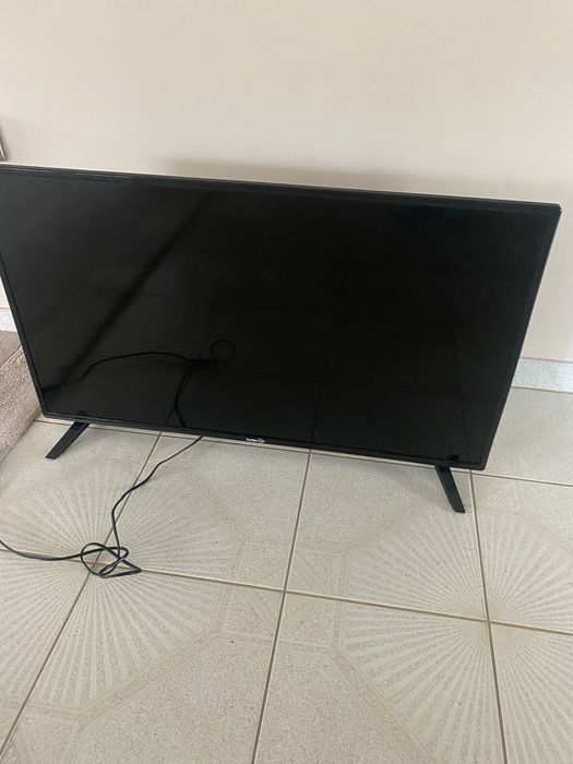 Telewizor selecline 40 cali
