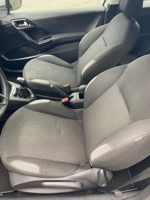 Peugeot 208 1.6 BLUE HDI