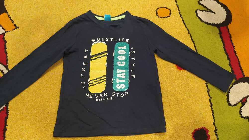 Zestaw bluzek/koszulek 122/128 plus Gratis