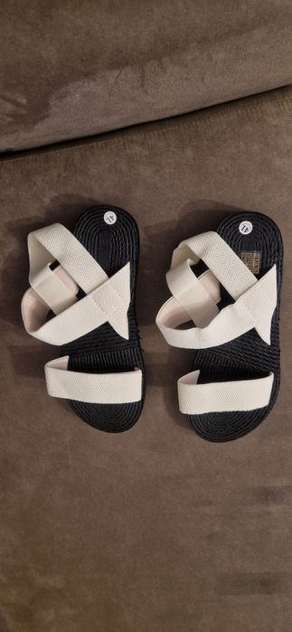 Klapki damskie letnie