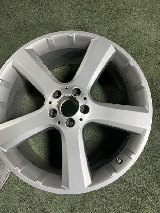 5x112 MERCEDE-BENZ ML 164 8,5J20 ET56 66,6 felgi aluminiowe GL X164