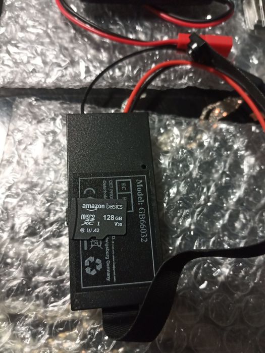 Міні WI-FI відеокамера з акумулятором + 128Gb флешка ( скрита камера )