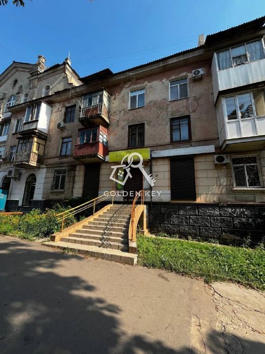 Продаж нежитлового приміщення, Гірник