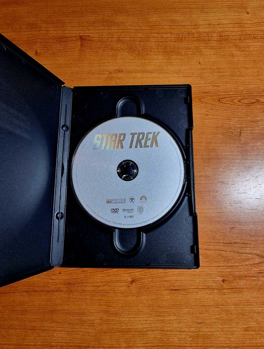 STAR TREK (J.J. Abrams) Chris Pine/Zachary Quinto/Zoe Saldana