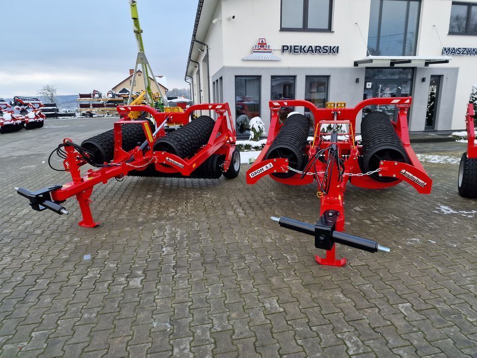 Wały posiewne uprawowe Agro Factory 3 silowniki
