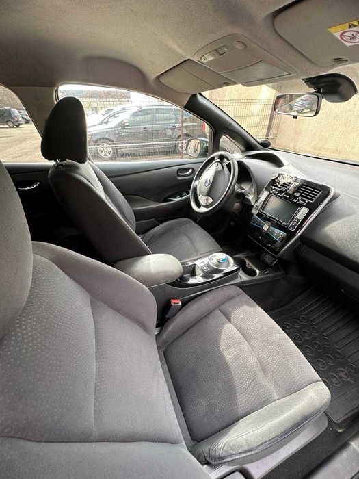 Аренда авто Nissan LEAF без ограничения пробега гибкая система скидок ...