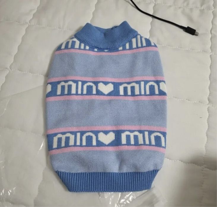 Худи ,свитер ,одежда Miu miu на маленькую собаку или кошку