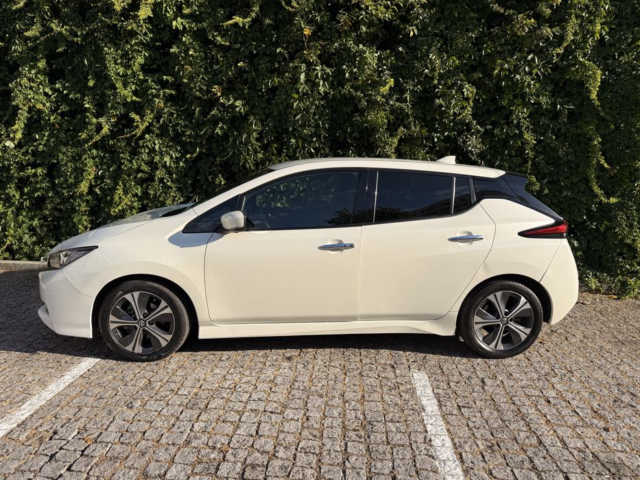 NISSAN LEAF 100% ELÉCTRICO
