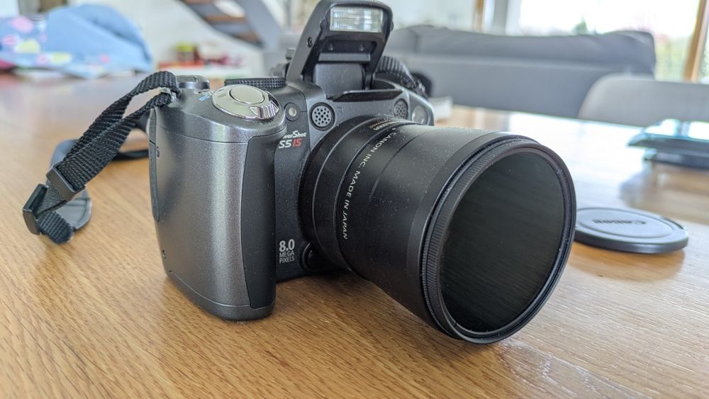 Canon PowerShot S5 is