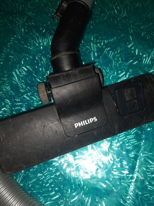 Philips шланг с трубой и щёткой запчасти пылесоса