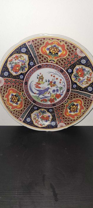 Prato Decorativo em Porcelana Japonesa – Estilo Imari (Marcado)