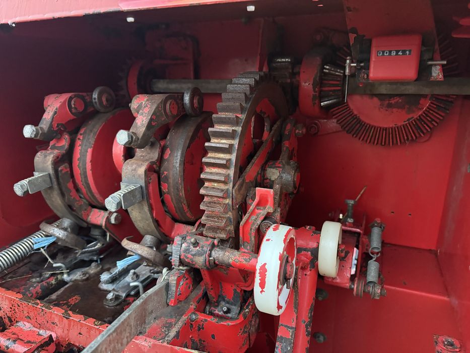 Велгер WELGER AP42 Тюкопрес Прес підбирач Пресс-подборщик (AP400,430)