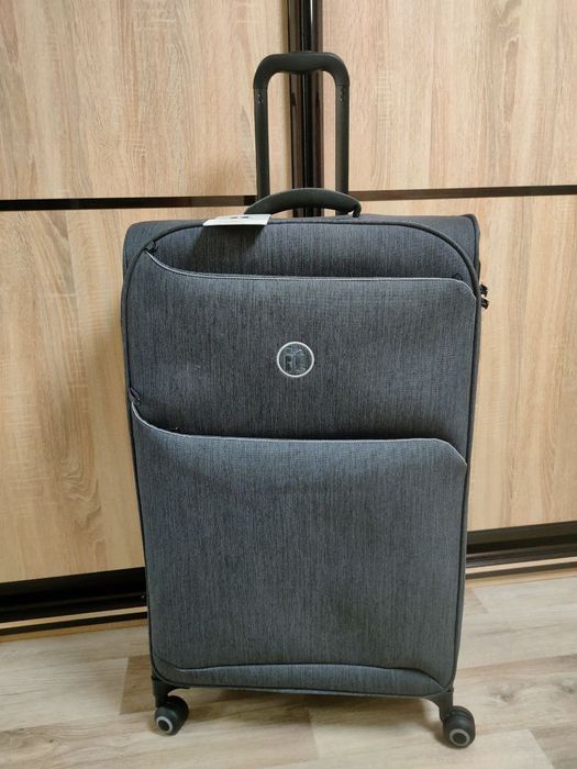 Чемодан большой, чемодан на колесах,валіза великого розміру з тканин