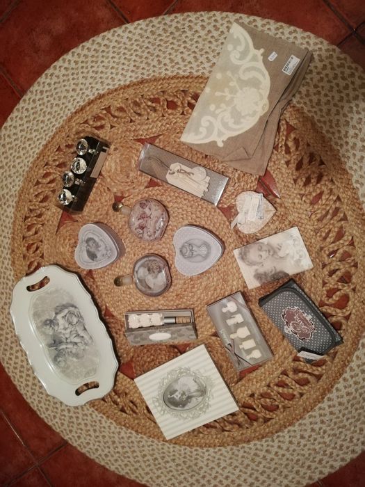 Mathilde M. - Diversos artigos (novos)