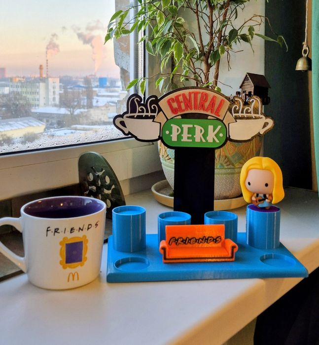 Підставка під фігурки Friends Macdonald's