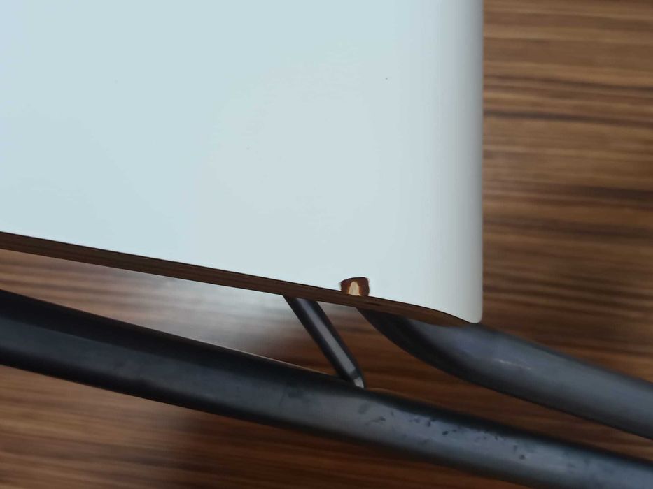 Banco alto 95cm altu. com encosto, dobrável, IKEA FRANKLIN em branco.