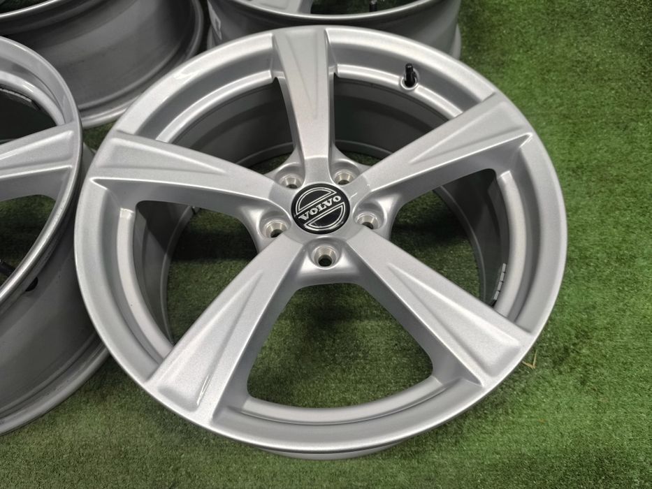 Nowe 18" felgi 5x108 Volvo xc90 xc60 xc40 xc70 v90 s90 v60 R-design
