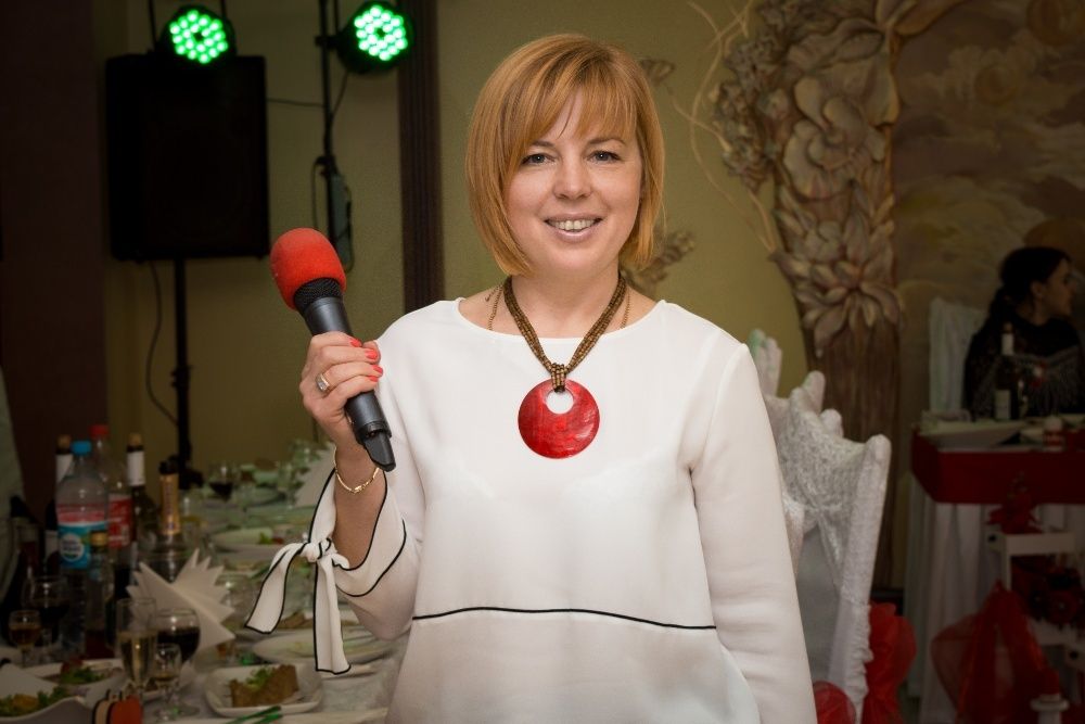 'Ведуча на свято  - на корпоратив весілля, ювілей.